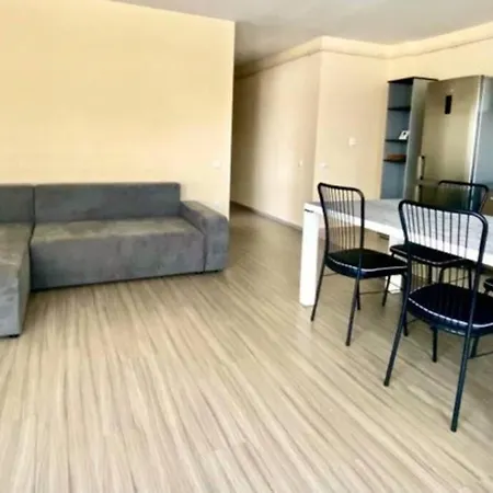 In Near Winners Sports Club, Somes River And Roselor Park Apartament *